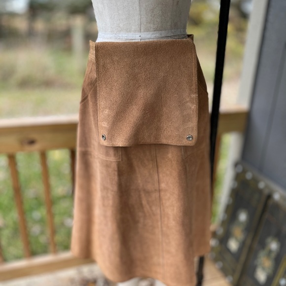 California Leather Works Suede Jumper - Picture 11 of 11